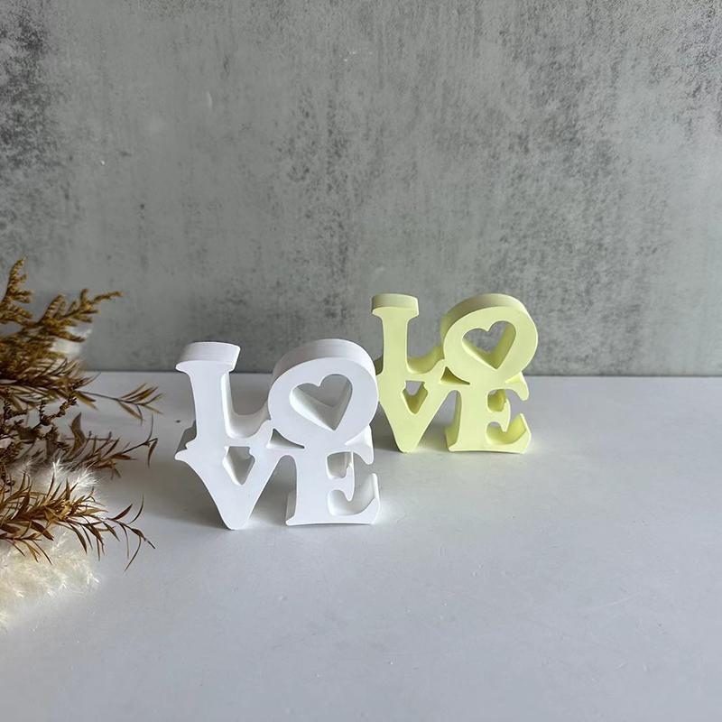 Resin Art Alphabet - Силиконовая форма с надписью LOVE, сделай