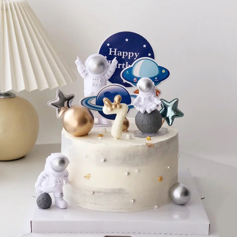 Resin Art Alphabet - Топпер для торта «Астронавт» для космической
