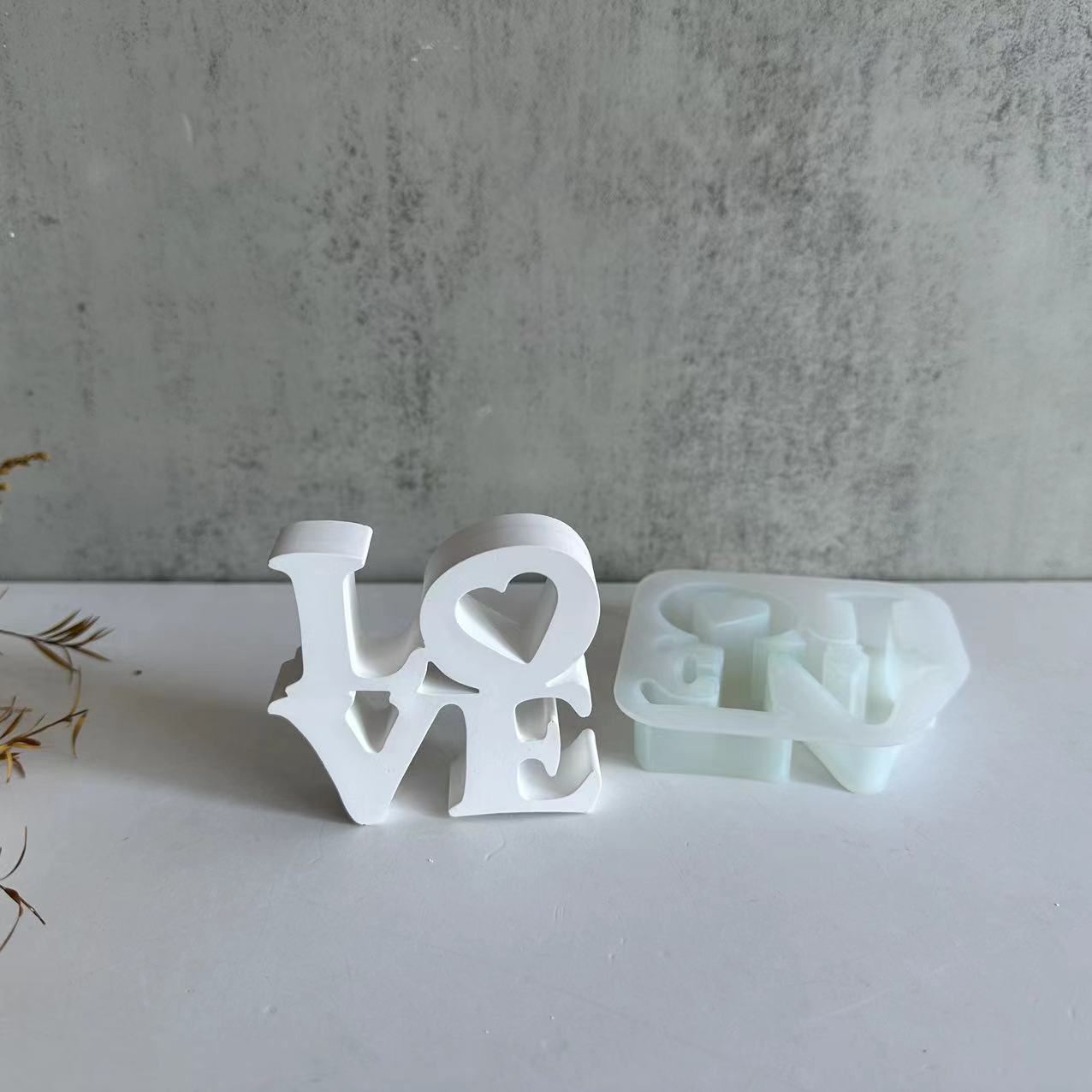 Силиконовая форма с надписью L – обзор и цена Resin Art Alphabet